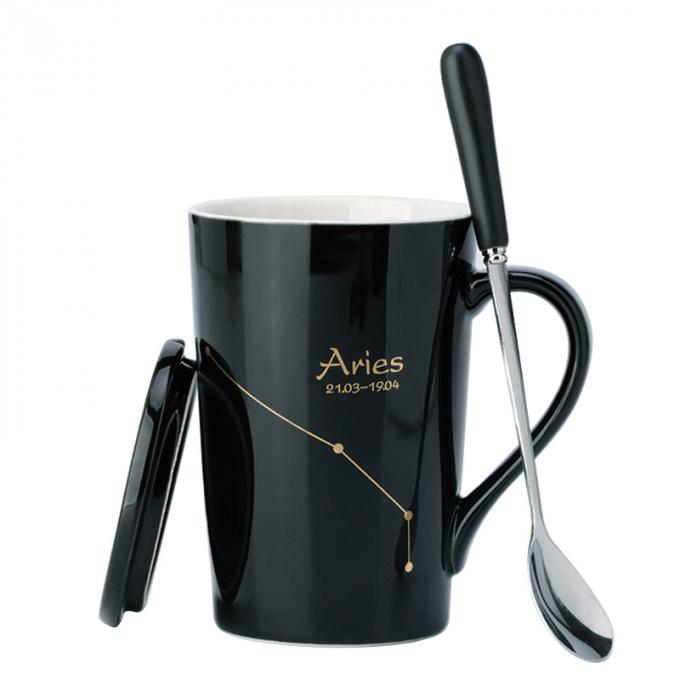 La aduana de alta calidad imprimió CUPS de cerámica del vaso del café de 12 tazas de la constelación con el mate del drinkware de la tapa y de la cuchara multicolor